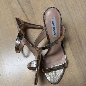 Steve Madden Metallic Gold Strappy Heels